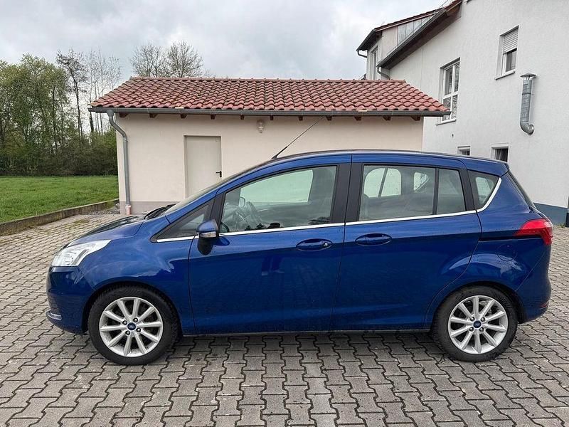 Używany Ford B-MAX Titanium 95 KM (69 kW) 2014 Niebieski Minivan