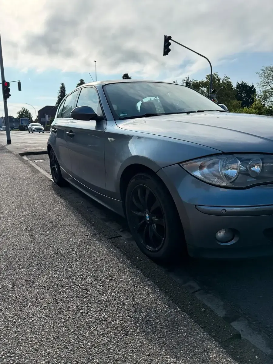 Gebraucht BMW 116 2005 Grau Kleinwagen
