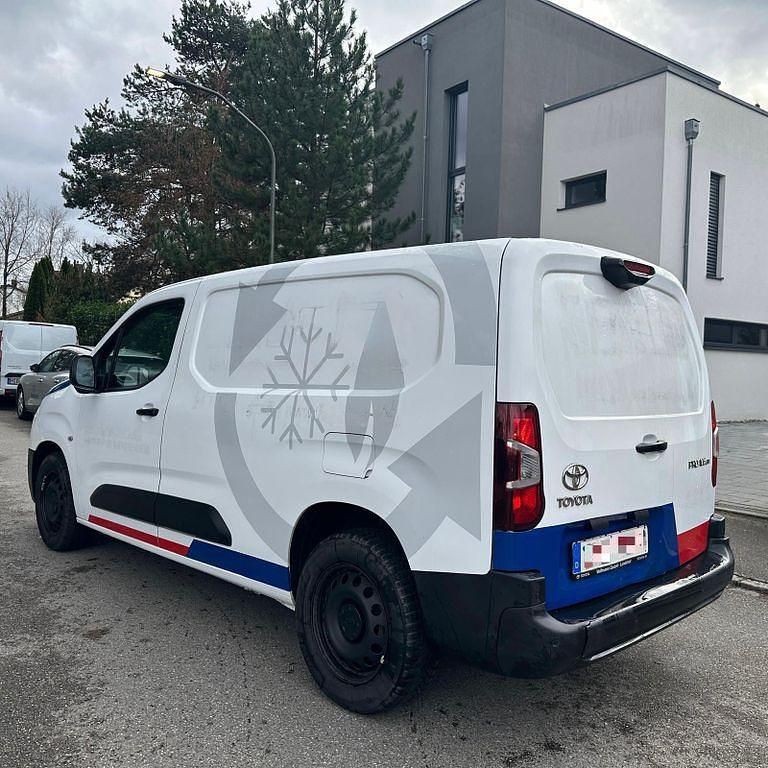 Gebraucht Toyota Proace City City 131 PS (96 kW) 2020 Weiß Van / Kleinbus