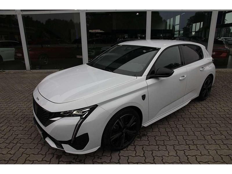 Okenit weiß Gebraucht 2024 Peugeot 308 GT Limousine | 48.690 € - Bild 1/4