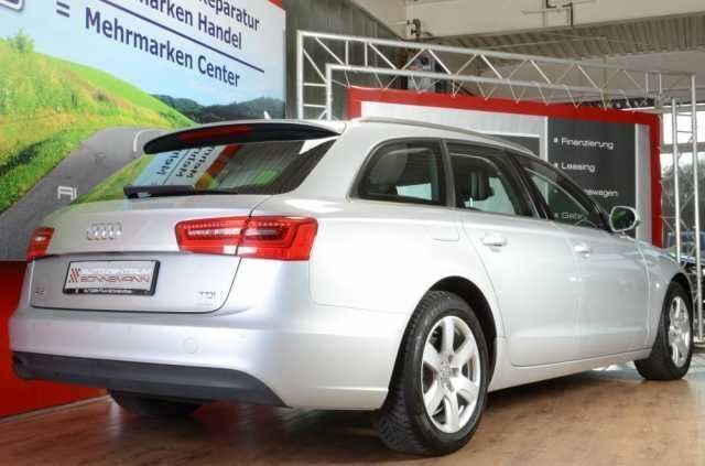 Gebraucht Audi A6 177 PS (130 kW) 2012 Silber metallic Kombi