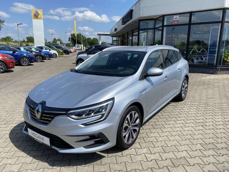 Silber metallic Gebraucht 2022 Renault Mégane GrandTour Intens Kombi | 32.990 € - Bild 1/4