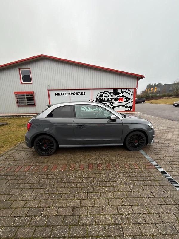 Gebraucht Audi S1 231 PS (169 kW) 2016 Grau Kleinwagen