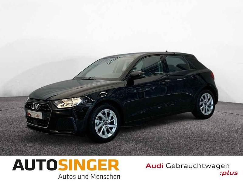Mythosschwarz metallic Gebraucht 2024 Audi A1 Sportback Advanced Plus Kleinwagen | 21.350 € (Guter Preis) - Bild 1/4