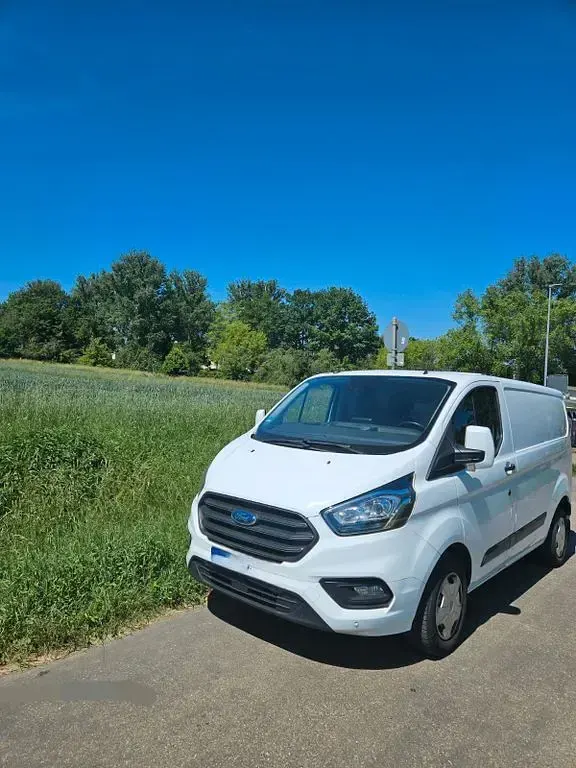 Gebraucht Ford Transit Custom 224 PS (164 kW) 2018 Weiß Van / Kleinbus