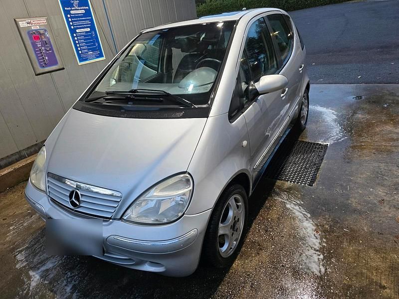 Gebraucht Mercedes A170 115 PS (84 kW) 2001 Silber Kleinwagen