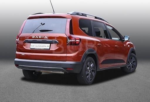 Gebraucht Dacia Jogger Expression 141 PS (103 kW) 2025 Braun Van / Kleinbus