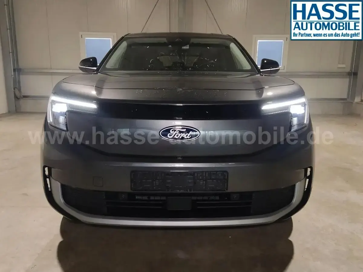 Gebraucht Ford Explorer Extended Range 150 kW (204 PS) 2025 Grau SUV