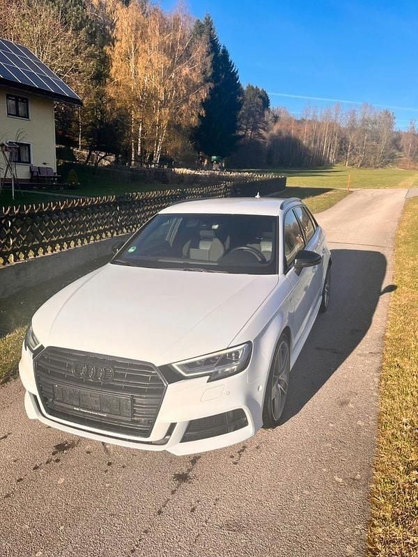 Gebraucht Audi A3 S-Line 150 PS (110 kW) 2018 Weiß Limousine