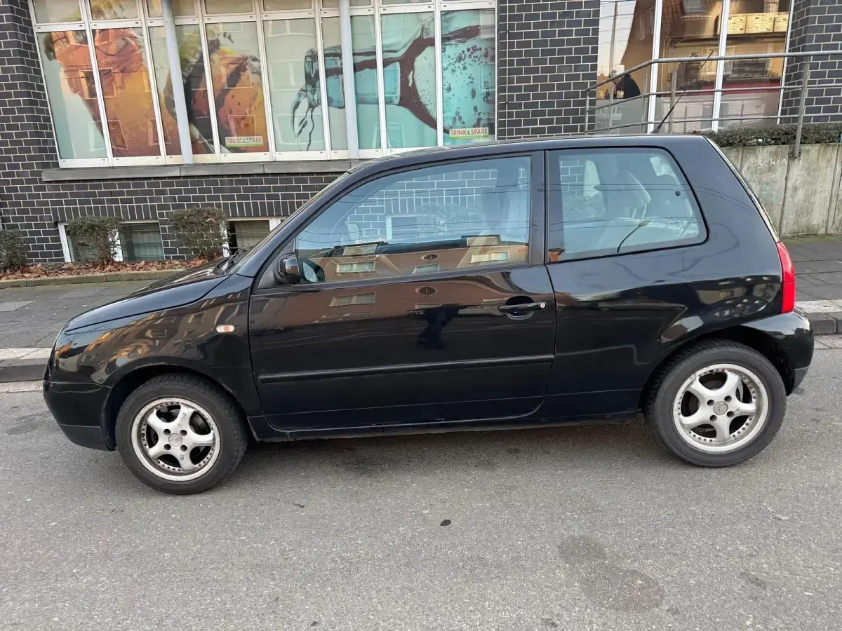 Używany VW Lupo 50 KM (36 kW) 2000 Czarny Hatchback
