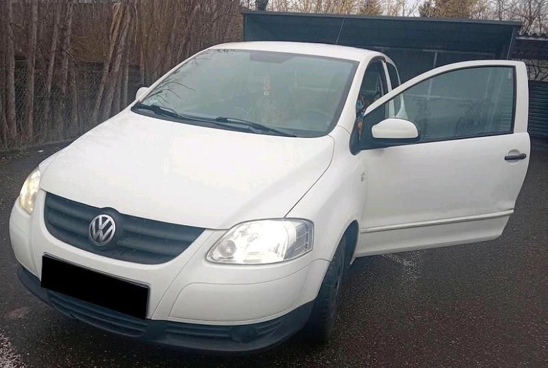 Gebraucht VW Fox 2010 Weiß Kleinwagen