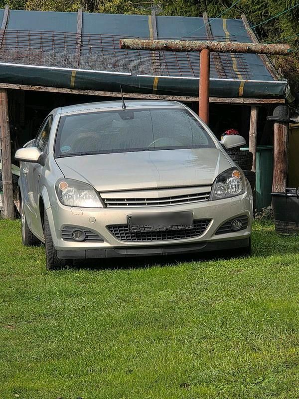 Silber Gebraucht 2006 Opel Astra Cabriolet Cabrio | 1.700 € (Guter Preis) - Bild 1/1