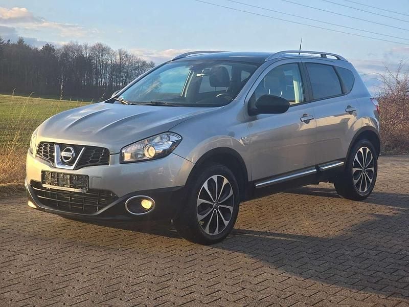 Silver (m) Gebraucht 2012 Nissan Qashqai I-Way SUV | 5.790 € (Guter Preis) - Bild 1/4