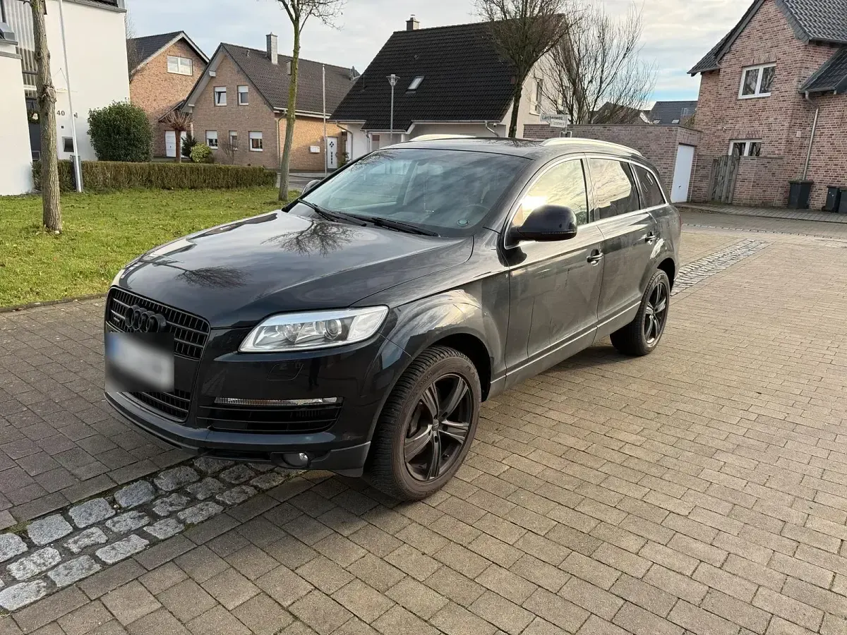 Second-hand Audi Q7 239 CP (175 kW) 2006 Negru SUV