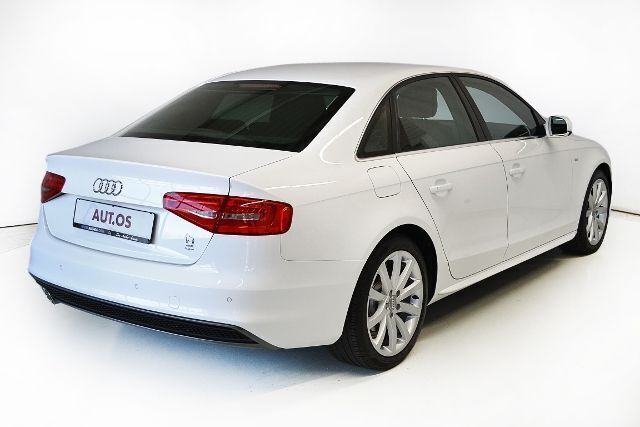Gebraucht Audi A4 Ambition 177 PS (130 kW) 2013 Weiß Limousine