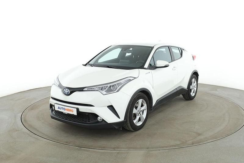 Gebraucht Toyota C-HR 122 PS (89 kW) 2017 Weiß SUV
