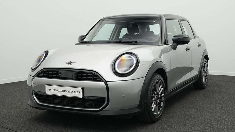 Grau Gebraucht 2024 Mini Cooper Classic Kleinwagen | 26.159 € (Guter Preis) - Bild 1/4