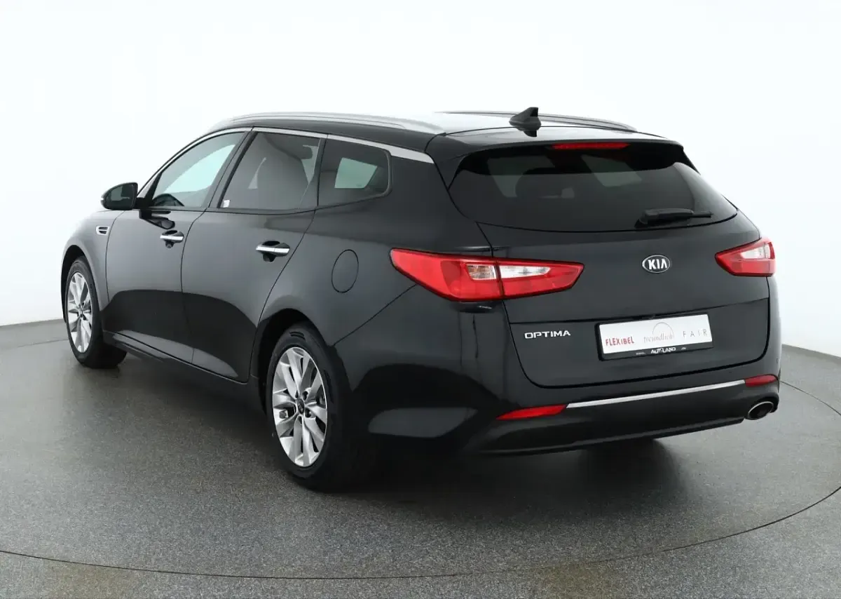 Gebraucht Kia Optima Vision 163 PS (119 kW) 2017 Schwarz Kombi