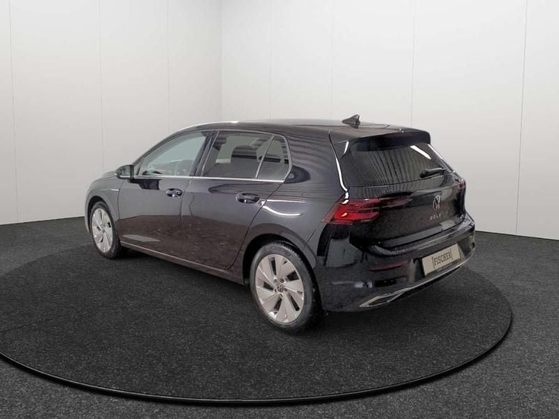 Second-hand VW Golf VII Style 150 CP (110 kW) 2021 Negru Hatchback