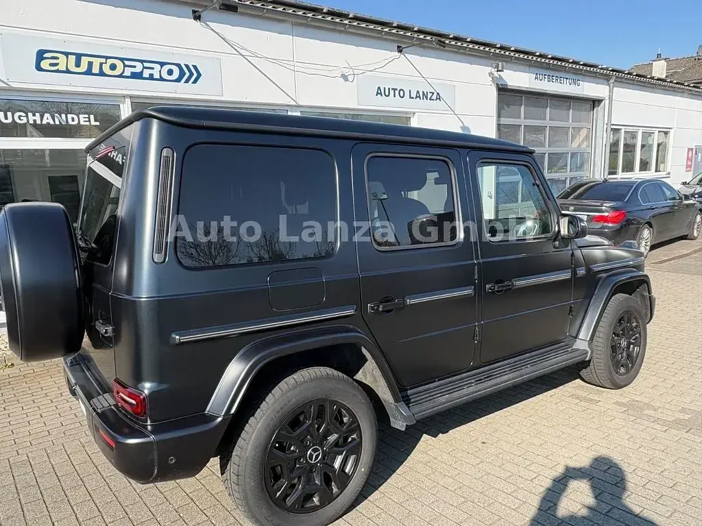 Gebraucht Mercedes G450 Exclusive 367 PS (269 kW) 2025 Schwarz SUV