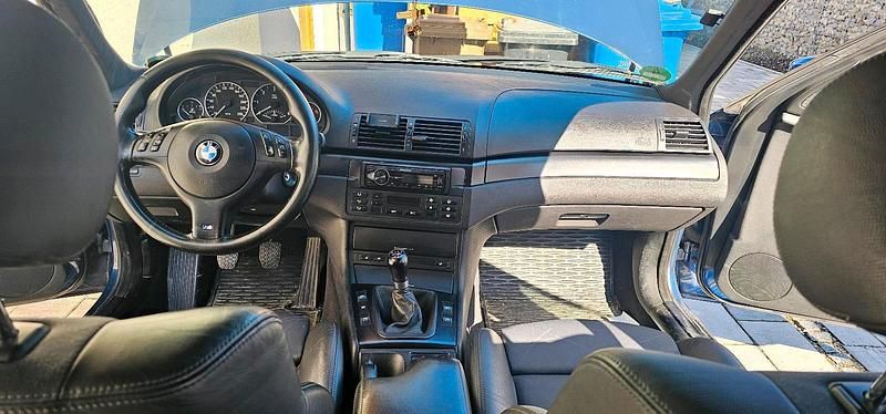 Gebraucht BMW 320 150 PS (110 kW) 2003 Blau Kombi