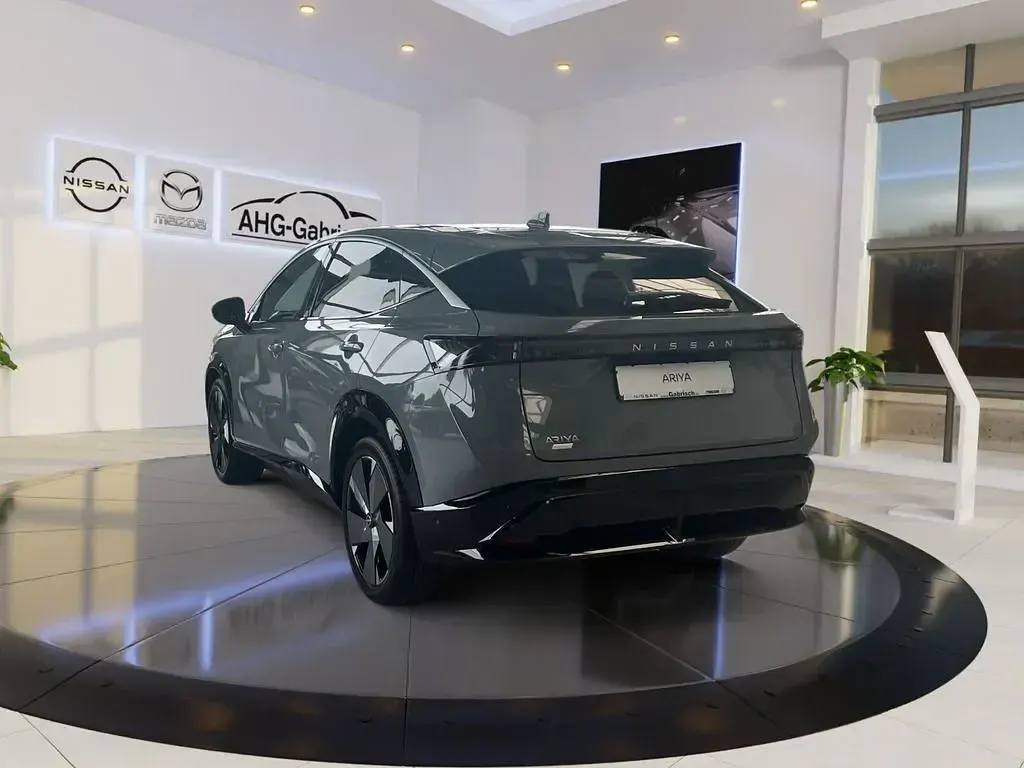 Neu Nissan Ariya Evolve 177 kW (242 PS) 2025 Grau SUV