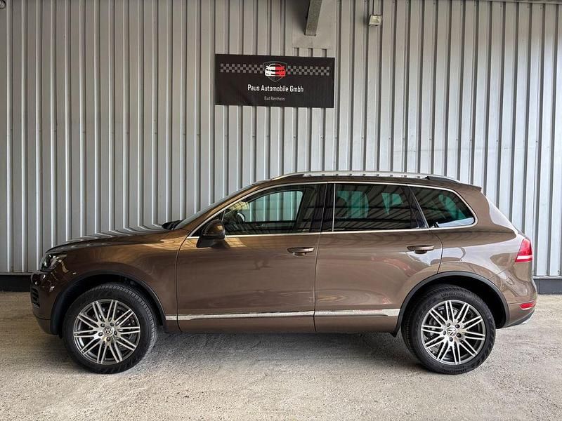 Gebraucht VW Touareg 239 PS (175 kW) 2011 Braun SUV