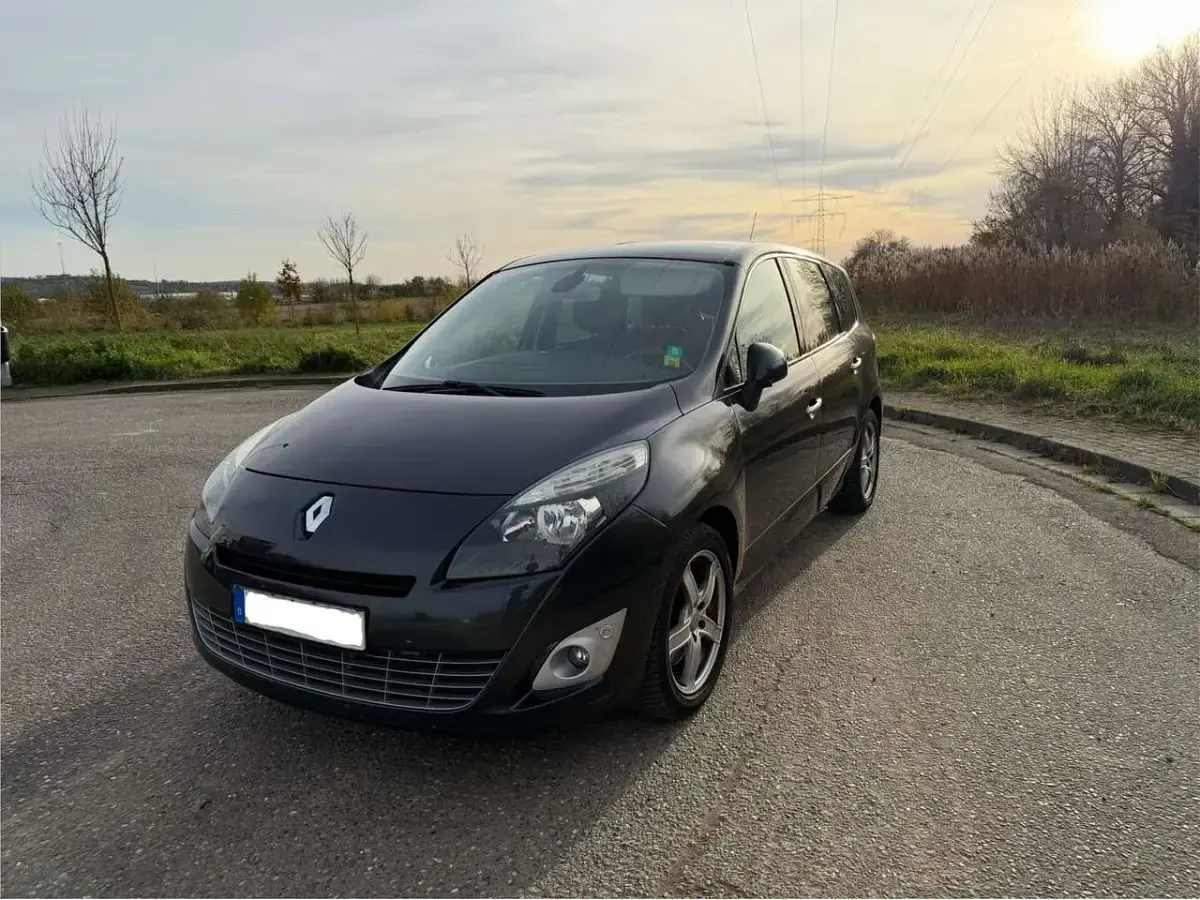Gebraucht Renault Grand Scénic III 150 PS (110 kW) 2010 Schwarz Van / Kleinbus