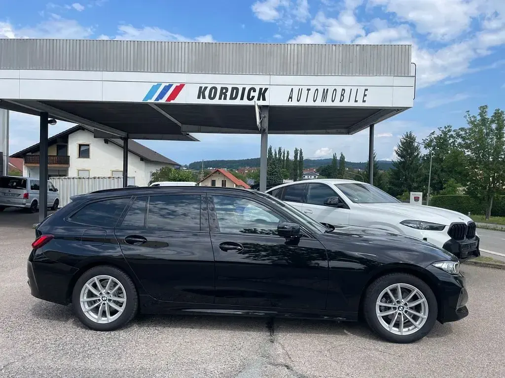 Gebraucht BMW 318 156 PS (114 kW) 2025 Schwarz ii uni (668) Kombi