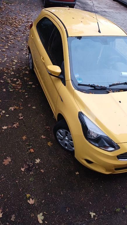 Gebraucht Ford Ka 71 PS (52 kW) 2017 Gelb Limousine