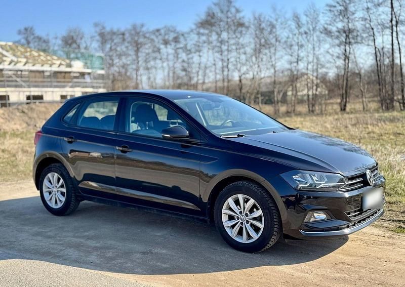 Gebraucht VW Polo Highline 95 PS (69 kW) 2018 Schwarz Kleinwagen