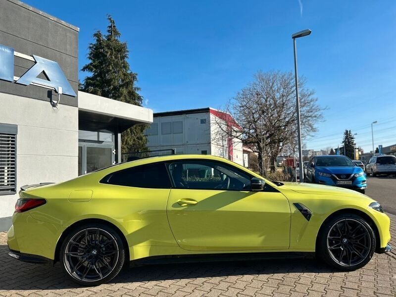 Używany BMW M4 Competition Edition 510 KM (375 kW) 2024 Żółty Coupe