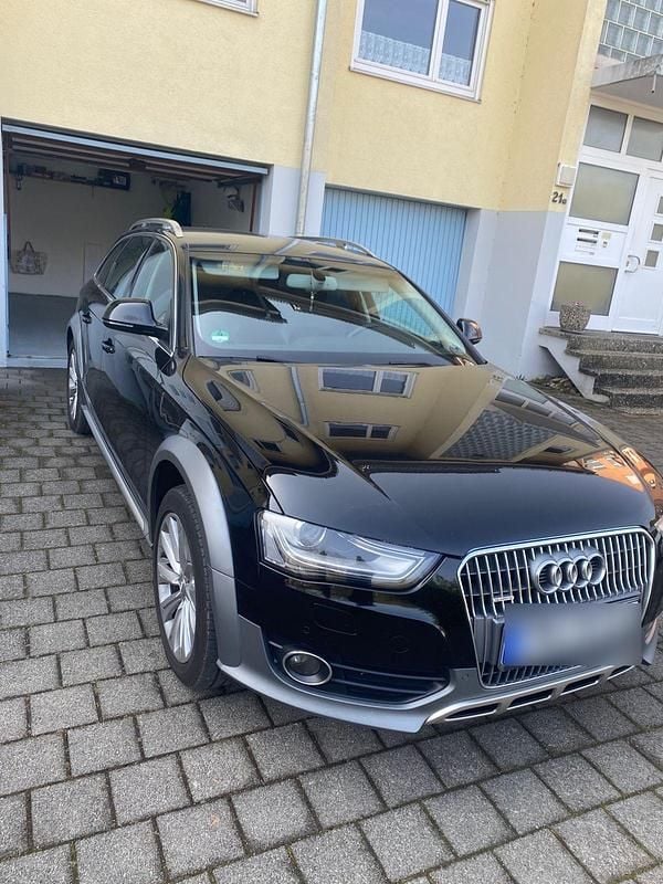 Gebraucht Audi A4 Allroad 177 PS (130 kW) 2015 Schwarz Kombi