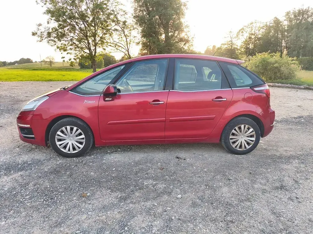 Gebraucht Citroën C4 Picasso SELECTION 120 PS (88 kW) 2011 Rot Van / Kleinbus