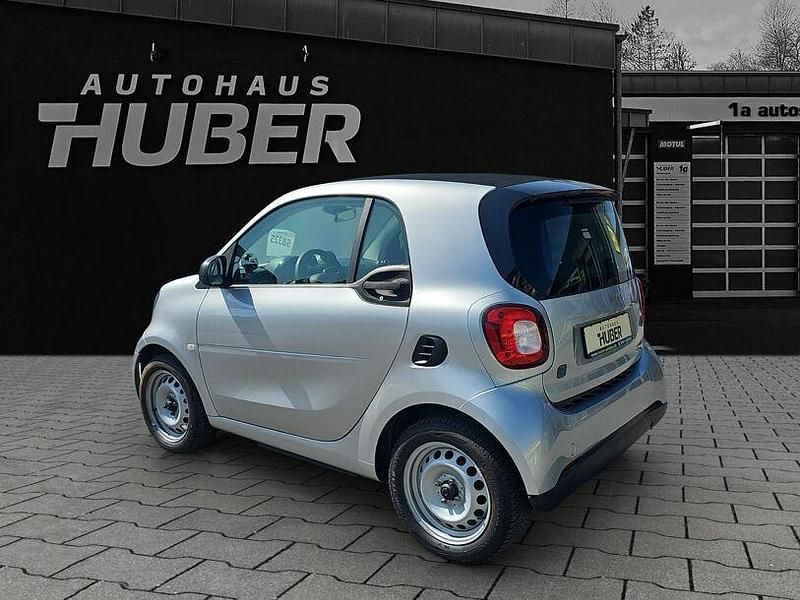 Gebraucht Smart ForTwo Electric Drive 60 kW (82 PS) 2021 Silber Kleinwagen
