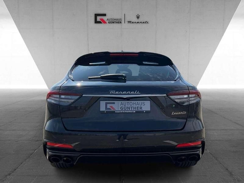 Gebraucht Maserati Levante 581 PS (427 kW) 2023 Nero ribelle (micalackierung) SUV