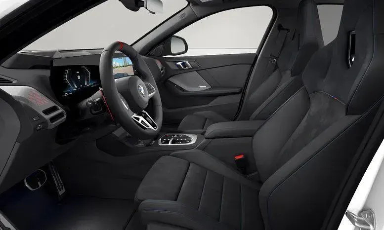 Gebraucht BMW M135 300 PS (220 kW) 2026 Alpinweiß Kleinwagen