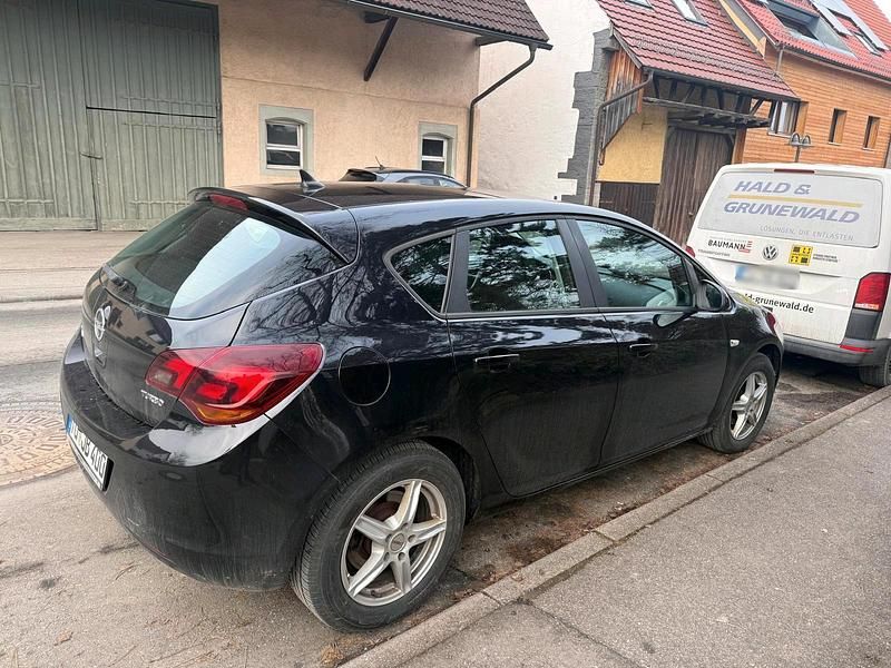 Gebraucht Opel Astra 180 PS (132 kW) 2010 Schwarz Coupé