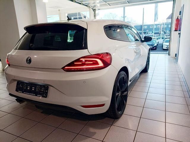 Gebraucht VW Scirocco 125 PS (91 kW) 2015 Weiß Coupé