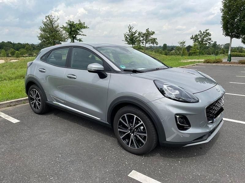 Gebraucht Ford Puma Titanium 125 PS (91 kW) 2020 Silber SUV