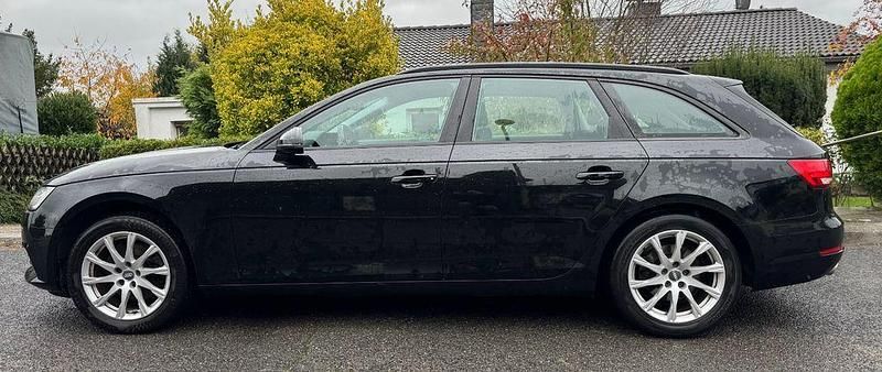 Schwarz Gebraucht 2016 Audi A4 Kombi | 16.300 € (Guter Preis) - Bild 1/4