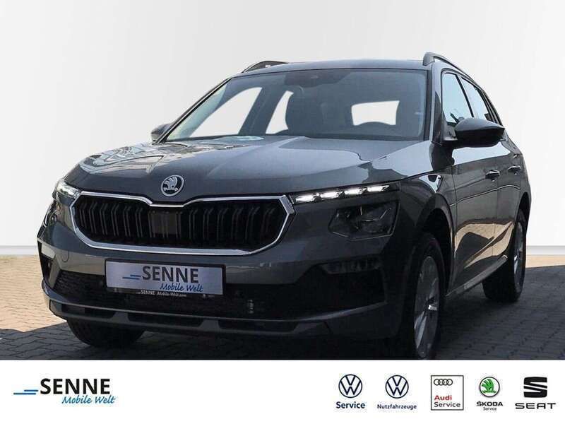 Grau Neu 2025 Skoda Kamiq Selection SUV | 31.850 € (Fairer Preis) - Bild 1/4