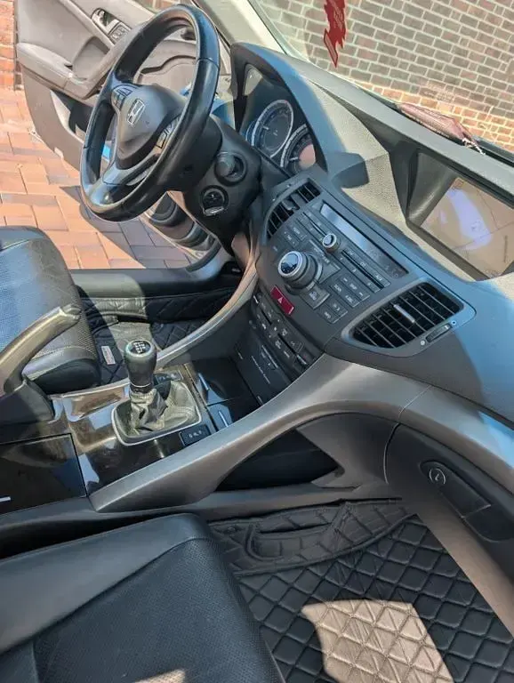Gebraucht Honda Accord Executive 150 PS (110 kW) 2008 Grau Limousine