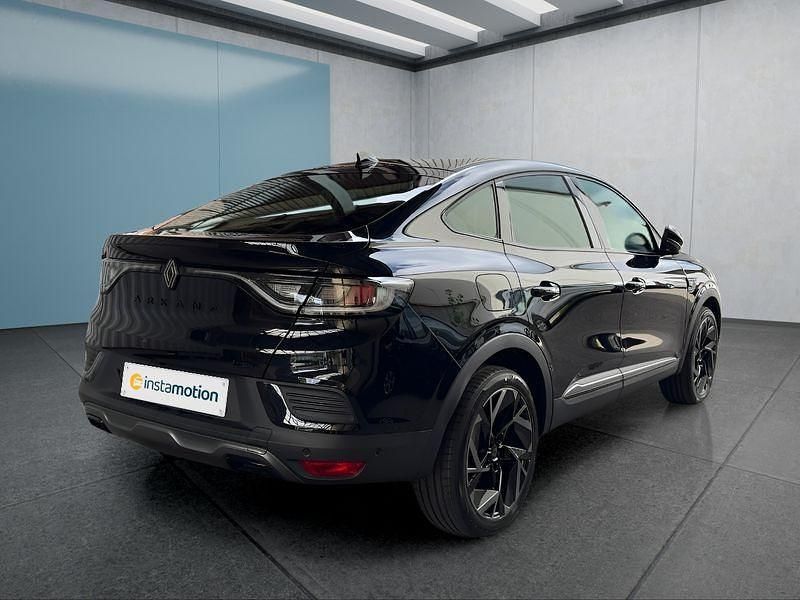 Gebraucht Renault Arkana 145 PS (106 kW) 2024 Schwarz SUV