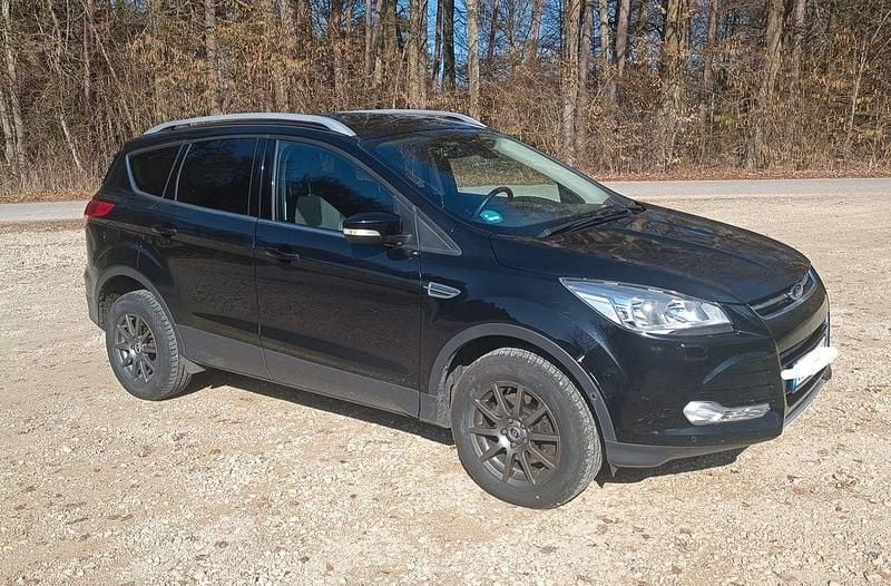 Gebraucht Ford Kuga Titanium 150 PS (110 kW) 2014 Schwarz SUV
