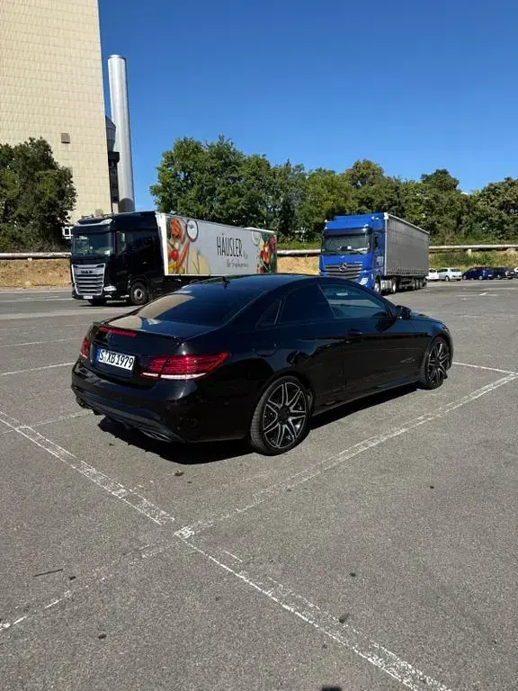 Gebraucht Mercedes E350 306 PS (225 kW) 2014 Schwarz Coupé