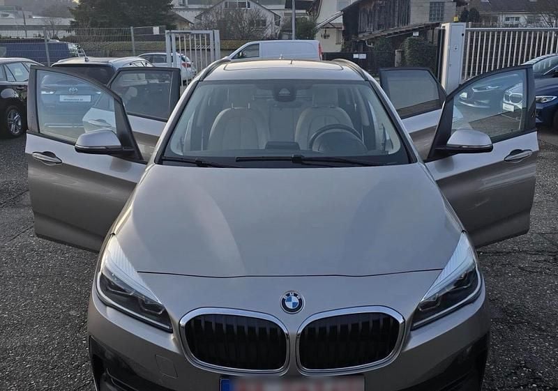 Gebraucht BMW 216 116 PS (85 kW) 2020 Silber Kombi