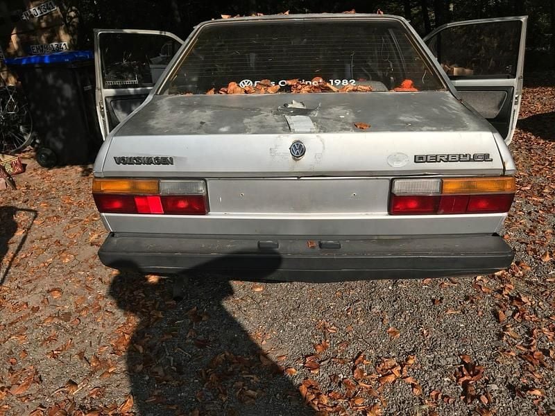 Occasion VW Derby 60 ch (44 kW) 1982 Argent Berline
