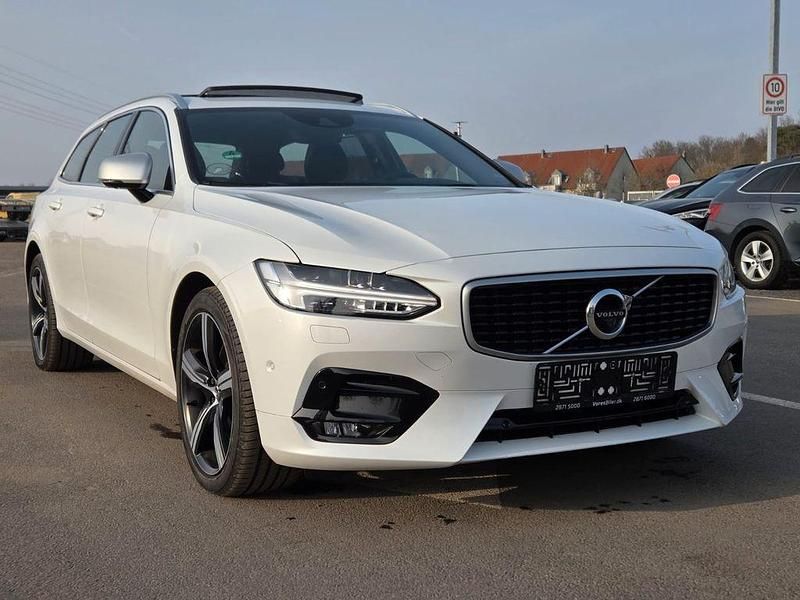 Gebraucht Volvo V90 R-Design 190 PS (139 kW) 2016 Weiß Kombi