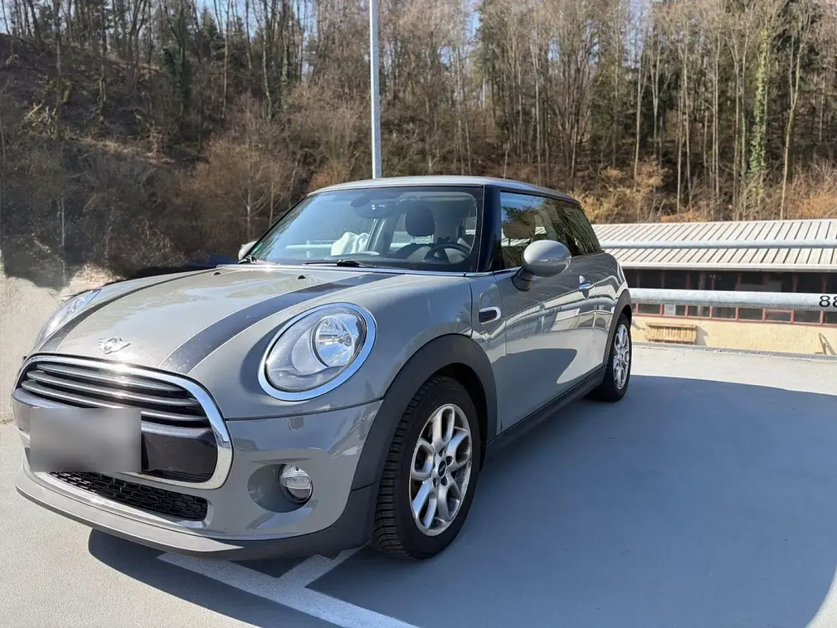 Używany Mini Cooper 136 KM (100 kW) 2018 Szary Hatchback